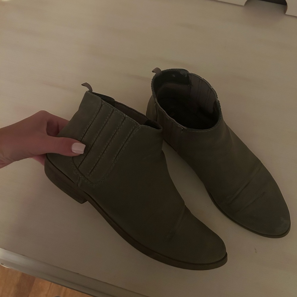 Old Worn Boots